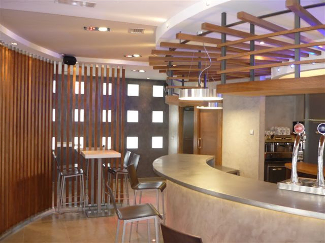 Interiorismo Atrium bar